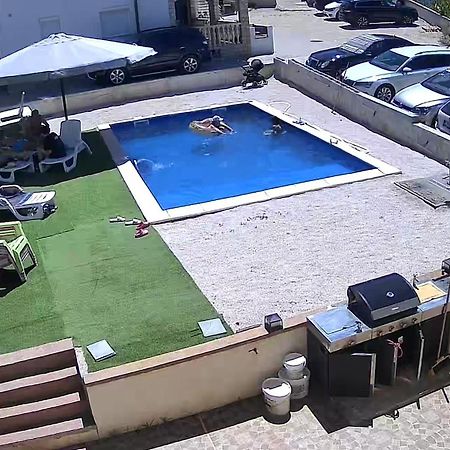Elia Daire Vir Dış mekan fotoğraf